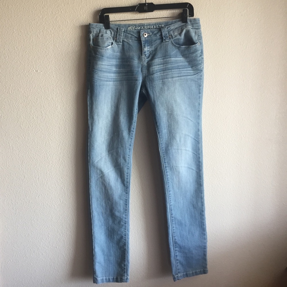 NWOT Blue Asphalt Skinny Jeans